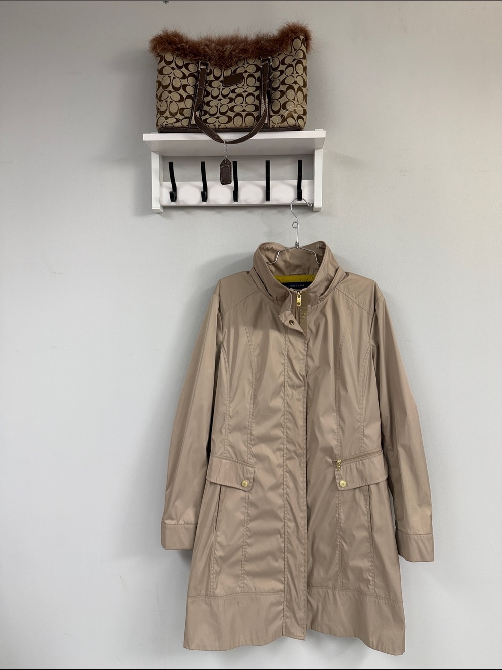 Neutral Cole Haan  Beige Lightweight Women's Coat - Brand: - Picture 2 of 10
